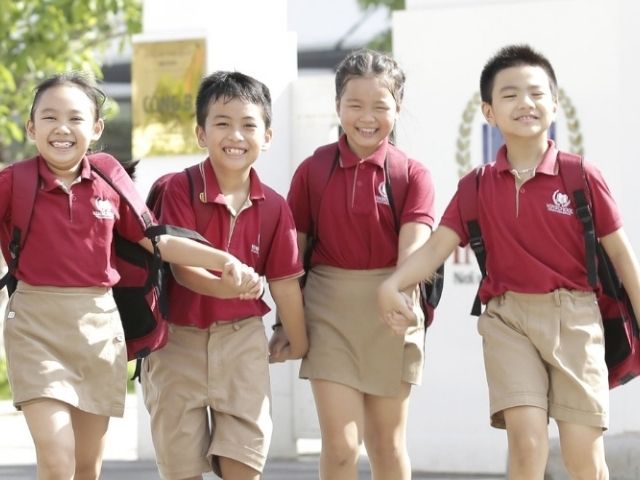 Đồng phục giúp nhận diện học sinh của từng trường